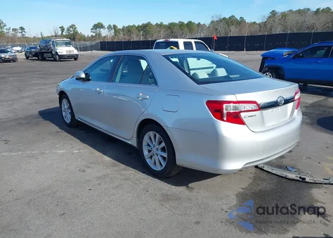 2012 Toyota Camry Xle z USA, uszkodzony, nr VIN 4T4BF1FK6CR205195